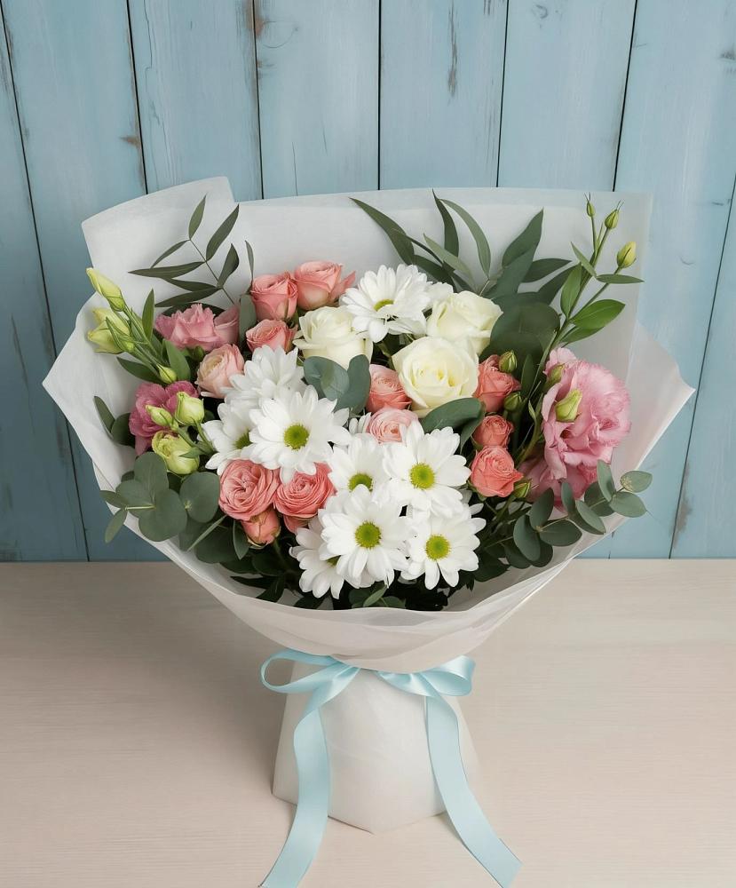 Букет цветов из: Розы, Лизиантусы и Хризантемы в Вилино
