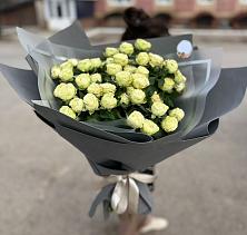 Букет Белые кустовые розы Солинеро #REPLACE_PRED# Вилино