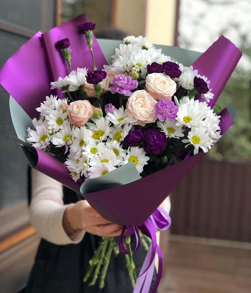 Букет цветов из: Хризантемы, Гвоздики и Розы в Вилино