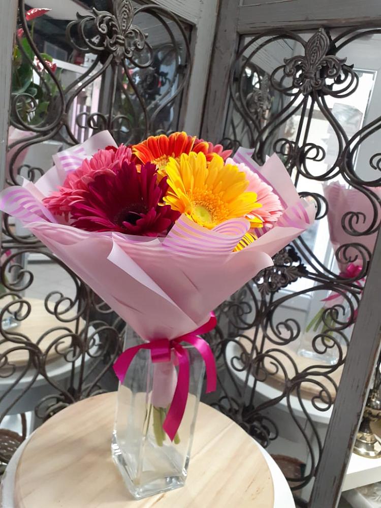 Букет цветов из: Герберы в Вилино