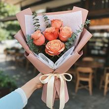 Букет цветов из:  Розы #REPLACE_PRED# Вилино