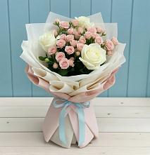 Букет цветов из:  Розы #REPLACE_PRED# Вилино