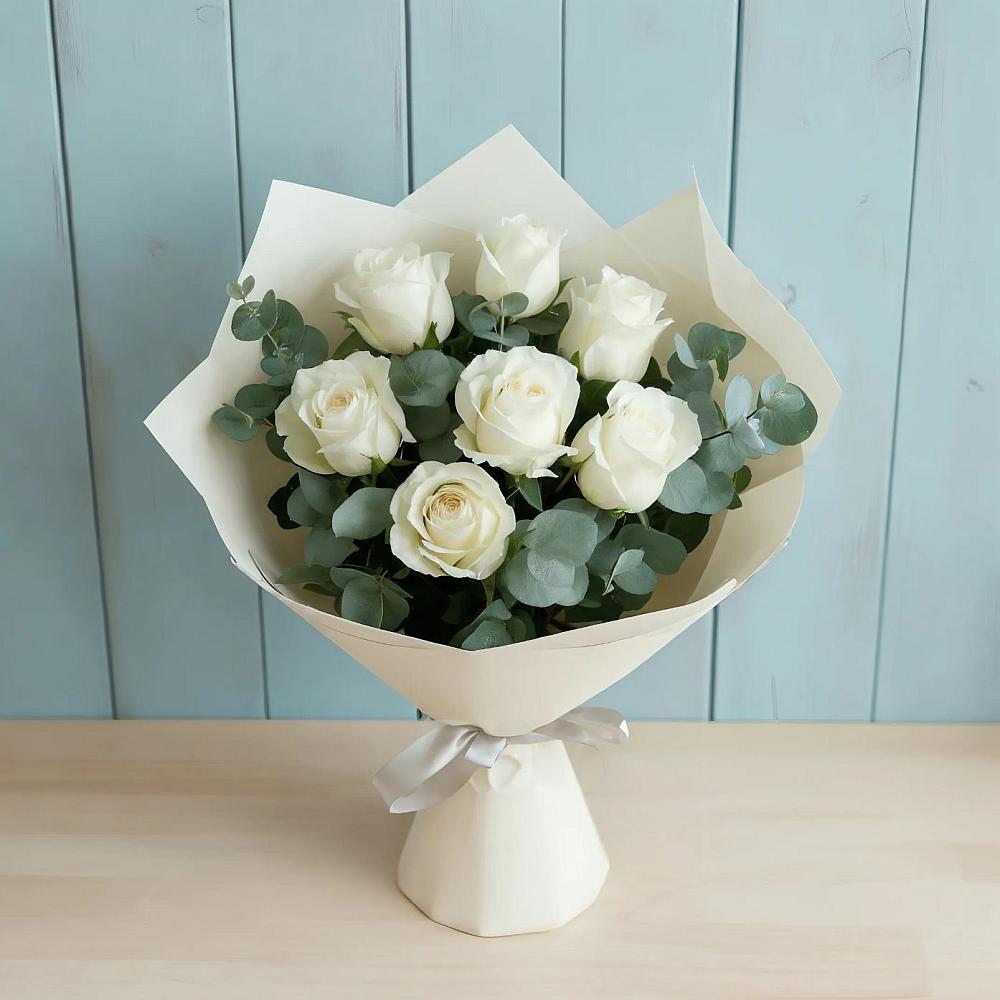 Букет Белые розы в Эвкалипте в Вилино