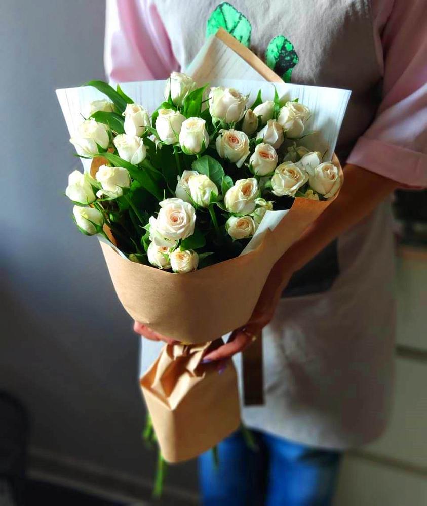 Букет цветов из: Розы в Вилино
