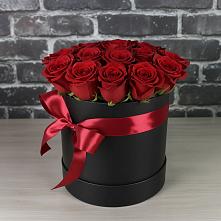 Цветочная композиция из Розы в шляпной коробке #REPLACE_PRED# Вилино