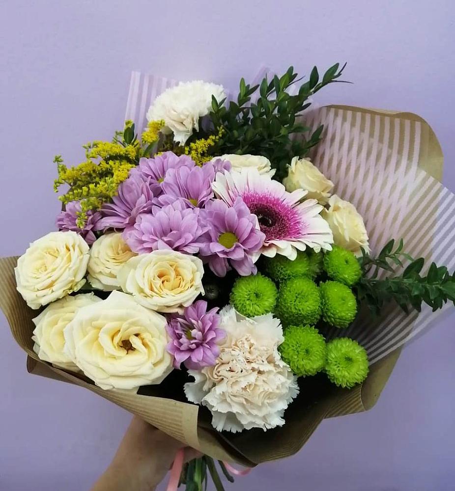 Букет цветов из: Хризантемы, Розы, Гвоздики и Герберы в Вилино