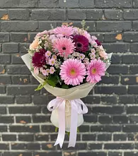 Букет цветов из:  Герберы и Хризантемы #REPLACE_PRED# Вилино