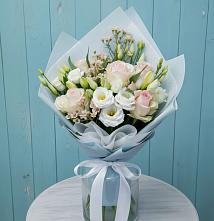 Букет цветов из:  Розы и Лизиантусы #REPLACE_PRED# Вилино