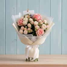 Букет цветов из:  Розы #REPLACE_PRED# Вилино