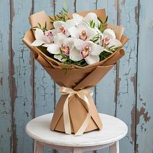 Букет цветов из:  Орхидеи и Розы в Вилино